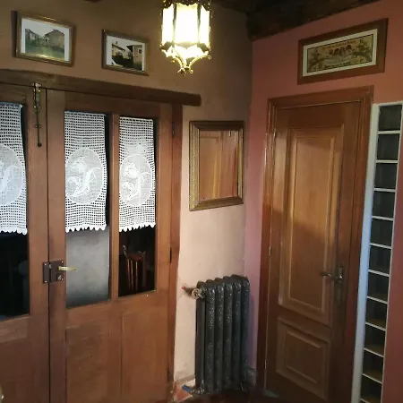 Country house 3 Negrillas