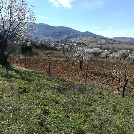 Country house 3 Negrillas