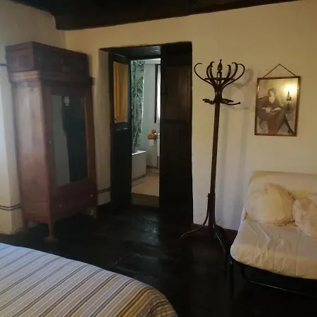 3 Negrillas Toral de Merayo