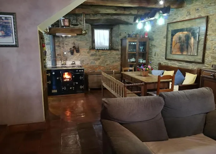 3 Negrillas Country house *