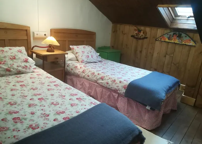 3 Negrillas Country house