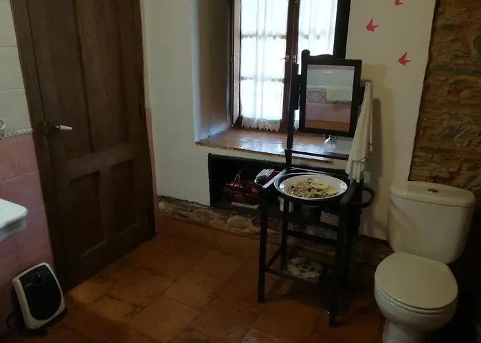 Country house 3 Negrillas